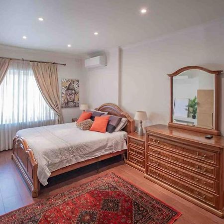Pembroke St Julians Luxury, Comfort, Location Экстерьер фото